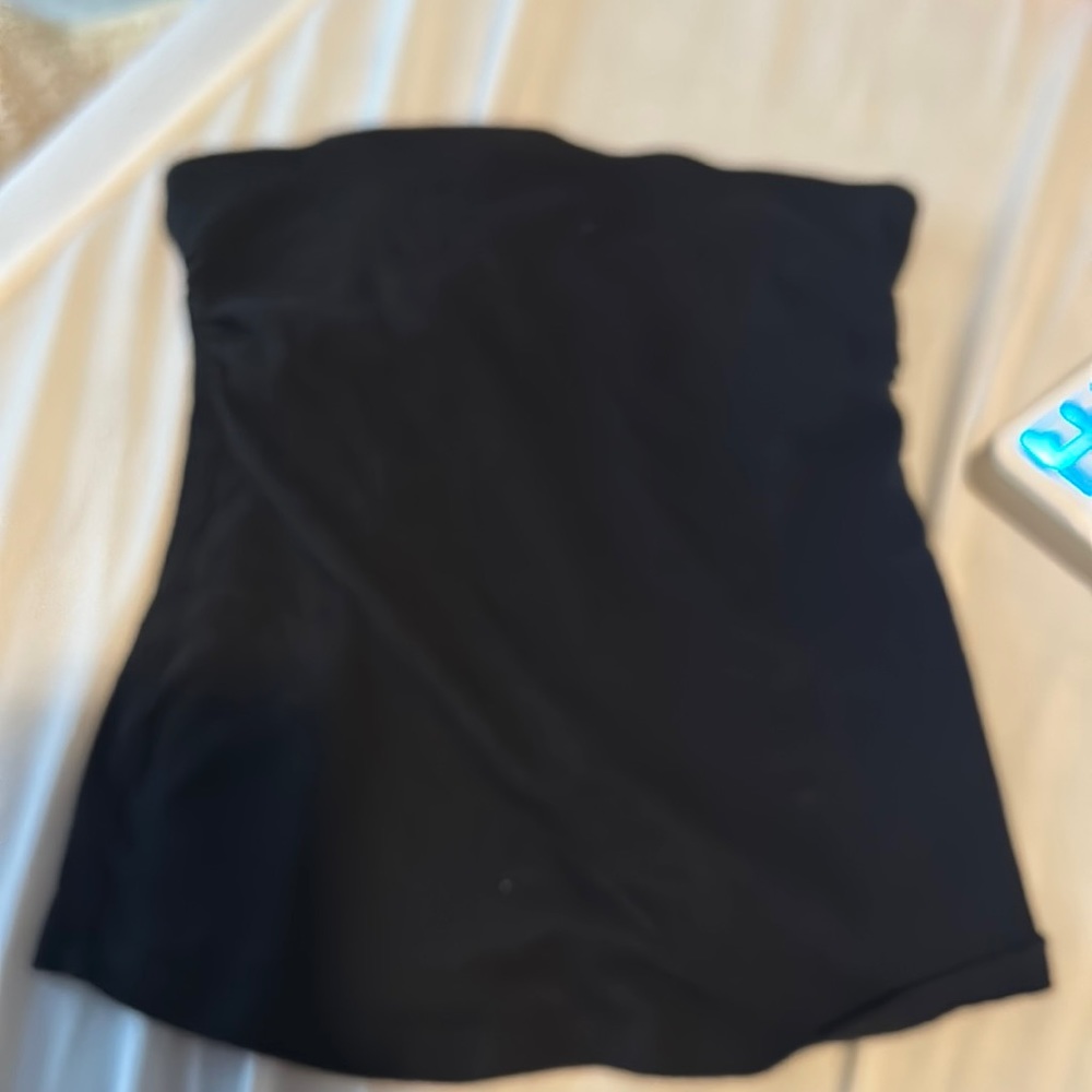 Strapless crop top